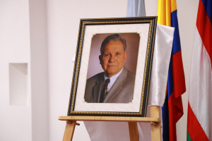 La Facultad de Salud rindió homenaje póstumo al Dr. Pelayo Correa: pionero de la epidemiología del cáncer en América Latina
