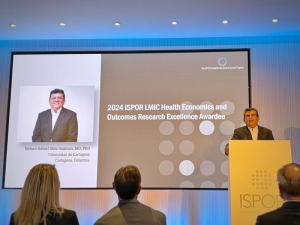 Nelson Alvis Guzmán, egresado de la Maestría en Salud Pública gana premio internacional en fármaco-economía