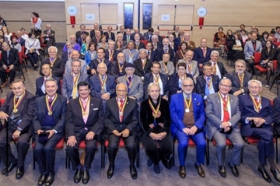 Seis docentes de la Facultad de Salud fueron reconocidos por Colciencias como Investigadores Eméritos